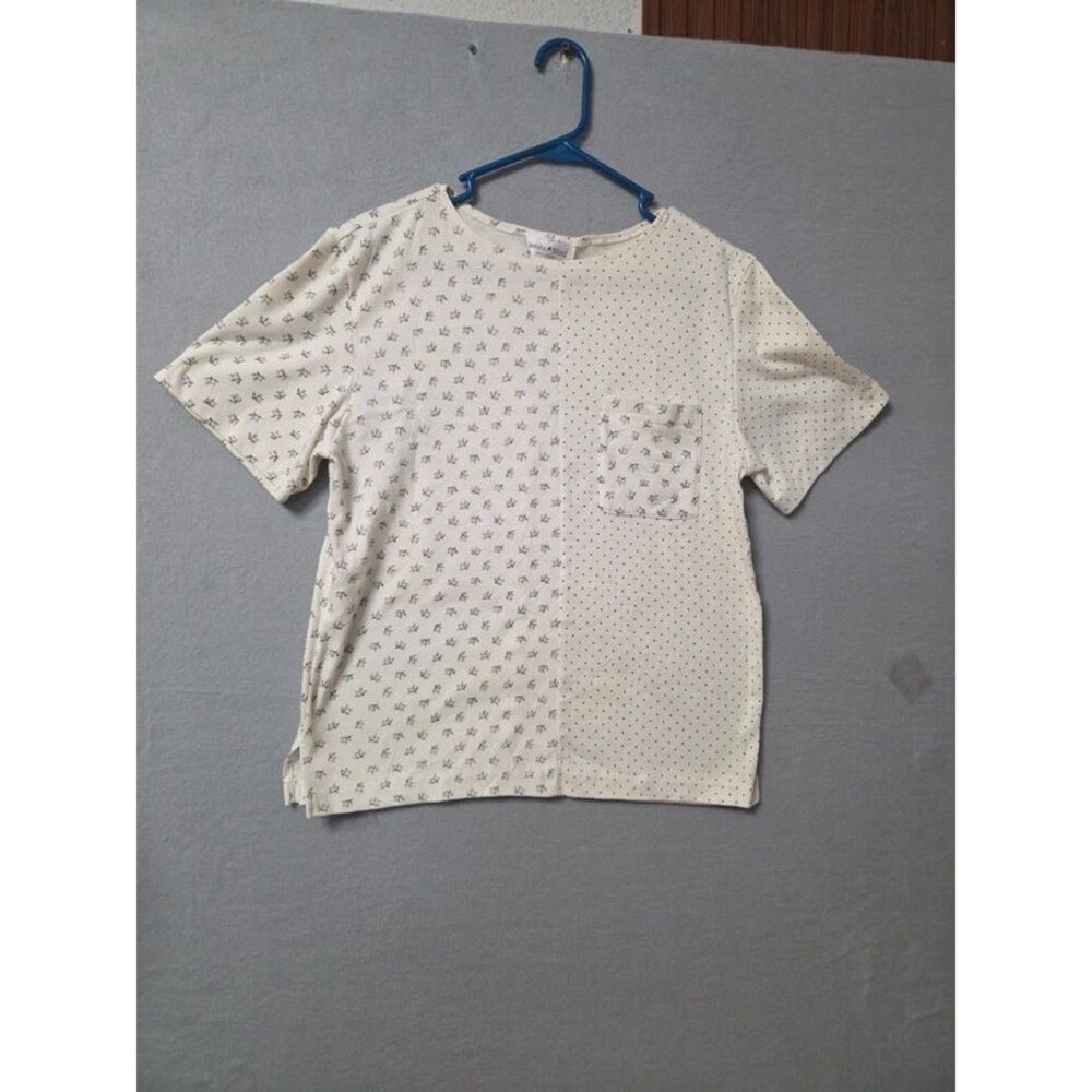 Vintage White Stag Mixed Floral Polka Dot Cream Top Made in USA